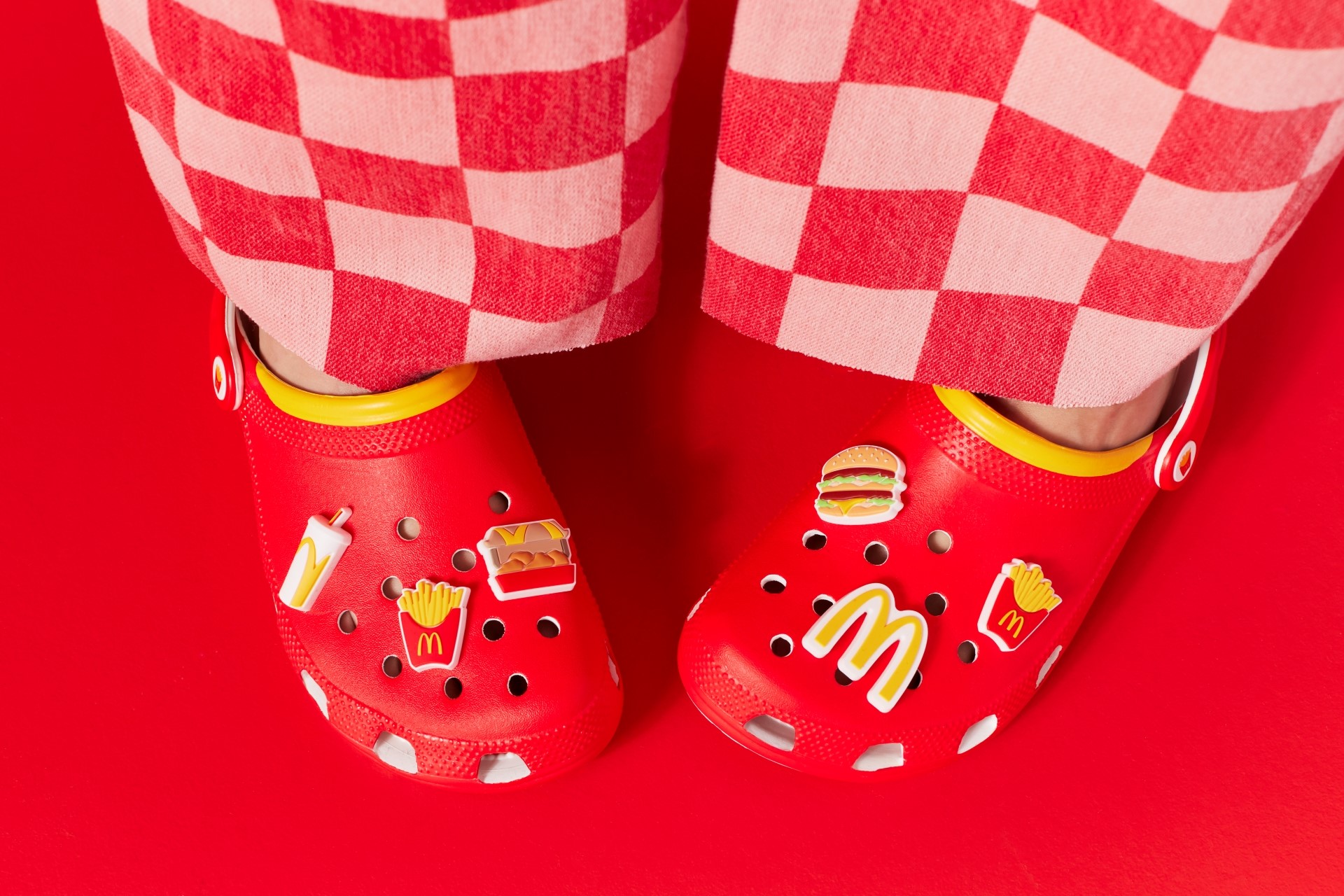 McDonald's Deutschland LLC. / Crocs